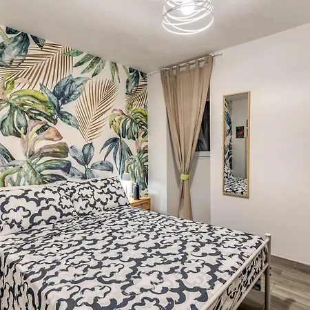 Πανσιόν Private Room Near Bari Old Town And Center La Pieza